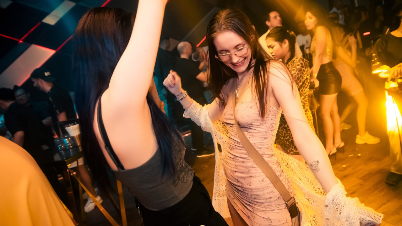 Partygoers at Bangkok Nightclub Group photo of partygoers at a premium nightclub in Bangkok