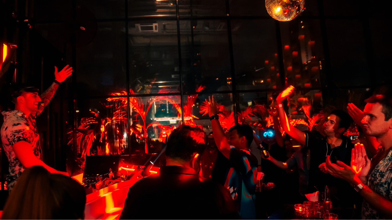 Lively atmosphere at a Sukhumvit Soi 11 rooftop bar Lively atmosphere at a Sukhumvit Soi 11 rooftop bar